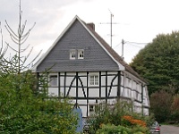 GTW 22-09-18 Kuerten-pre 24  Die letzte Mühle auf dem Weg, die Hömmermühle, ist in Privatbesitz und sehr schön restauriert worden.