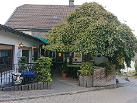 GTW 22-09-18 Kuerten-pre 30  Unser Startlokal: das Restaurant "Zur alten Ulme"
