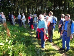 Beim Erlensterz stoßen wir wieder auf die Bergische Eisenstraße.