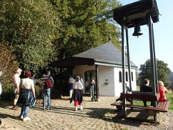 Rast an der Friedenskapelle in Vosshagen