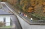 Am Ablauf der Talsperre geht es steil hoch - nur bei gutem Wetter zu empfehlen, dieser An/Abstieg!