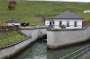 Das Turbinenhaus mit hinten lks. der alten Turbine