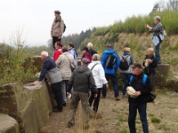 GTW 10.04.17 lindlar-mk 19  Mit Spezialgeräten wird der Stein gebrochen, ...