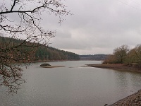 GTW-301219 Bever joe 16  Aufgrund des trockenen Sommers hat die Talsperre noch deutlich weniger Wasser als im Jahr zuvor.