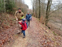 GTW-301219 Bever mar 12  Kleine Stärkung unterwegs.