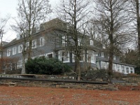 GTW-301219 Bever vin 21  Früher war es die beliebte Ausflugsstätte "Seehotel" an der Bever, jetzt dient das Gebäude der EAG als Ausbildungsstätte für die berufliche Weiterbildung in therapeutischen, naturtherapeutischen und psychosozialen Methoden.