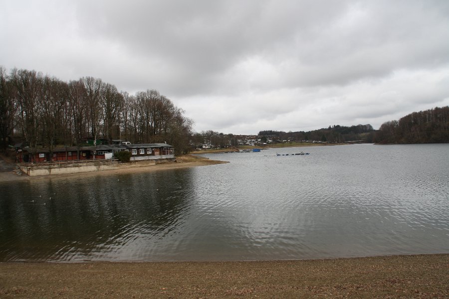 Die Badebucht bei der  "Zornigen Ameise" mit echtem Sandstrand vor der Terrasse