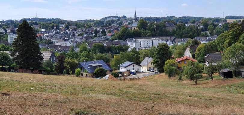 Blick über Fuhr auf Hückeswagen