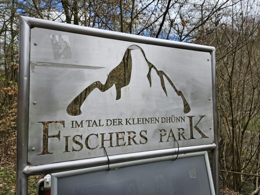 Hier gibt's geräucherte Forellen.